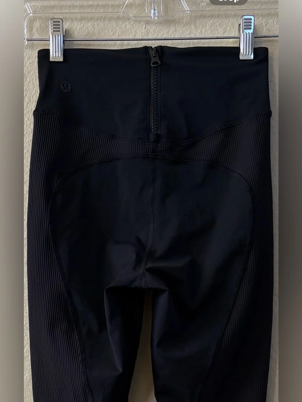 Lululemon Wade the Waters Paddle Tight Back Waist Zipper UV Protect Size 4 Black